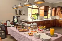 Leopardsong Manor - breakfast