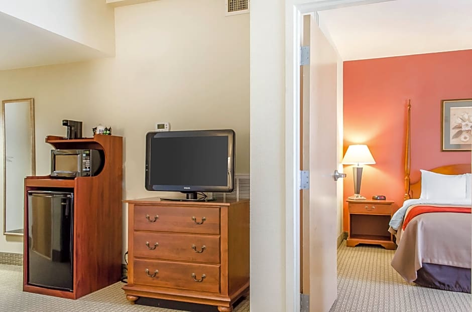 Comfort Inn & Suites York