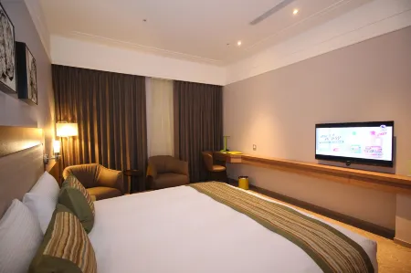 Grace Hotel Zhonghe Отели рядом с достопримечательностью «Yang San Lang Art Museum»