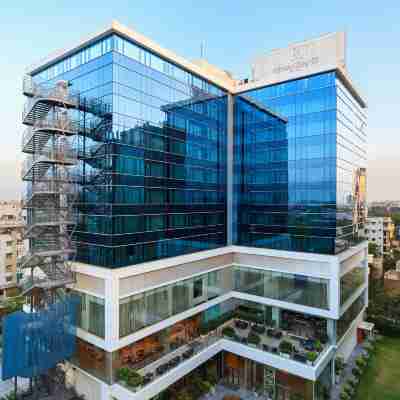 Renaissance Ahmedabad Hotel Hotel Exterior