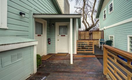 Carlisle Garden Suites - Housity