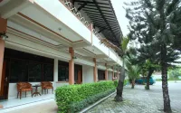 Langensari Hotel Cirebon Hotels in Kebonbaru
