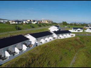 Saeluhus Apartments & Houses