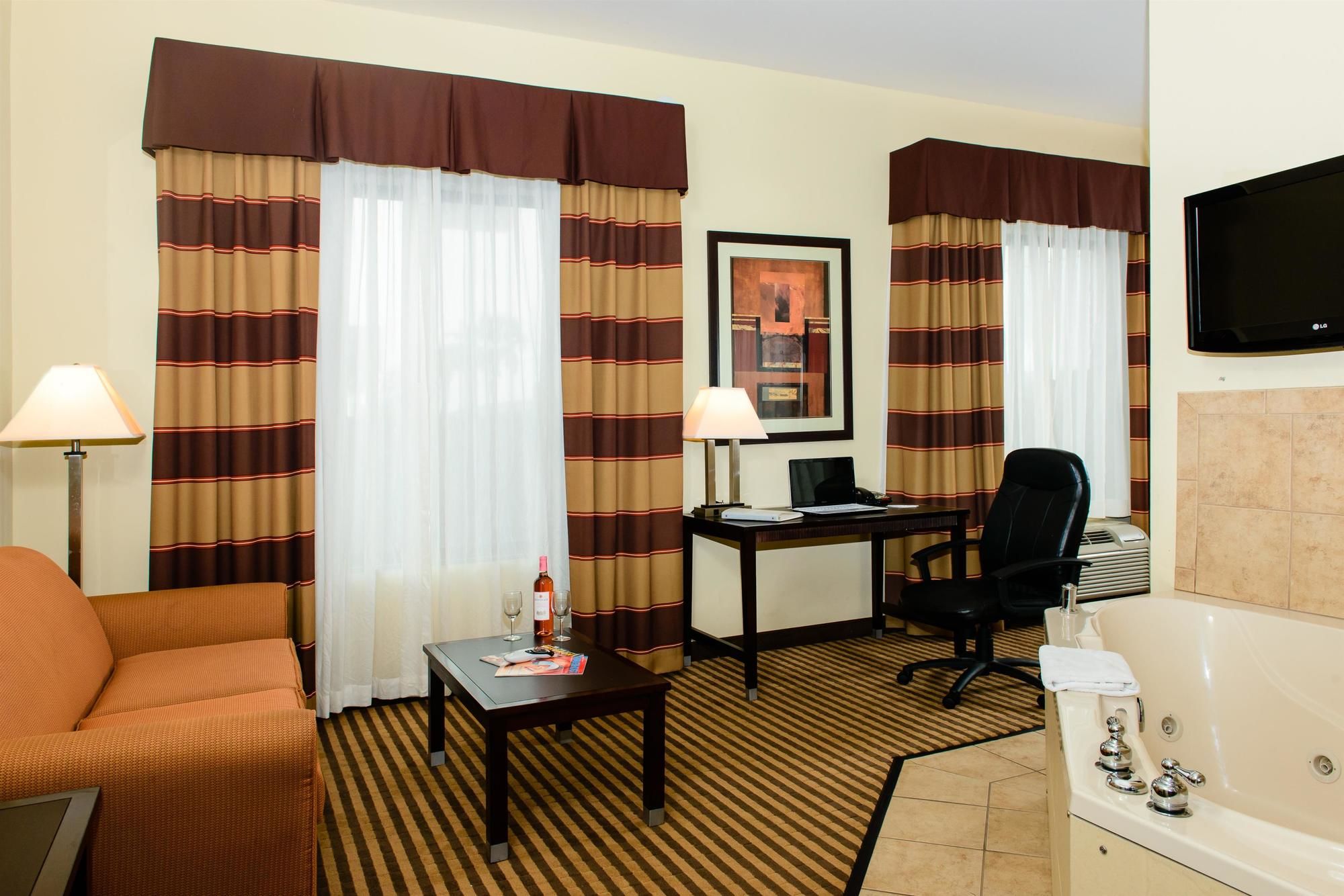 Hampton Inn & Suites Port Arthur