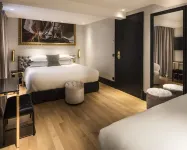 Hotel Eiffel Petit Louvre Hotels near Organisation for Economic Cooperation and Development (OCDE)