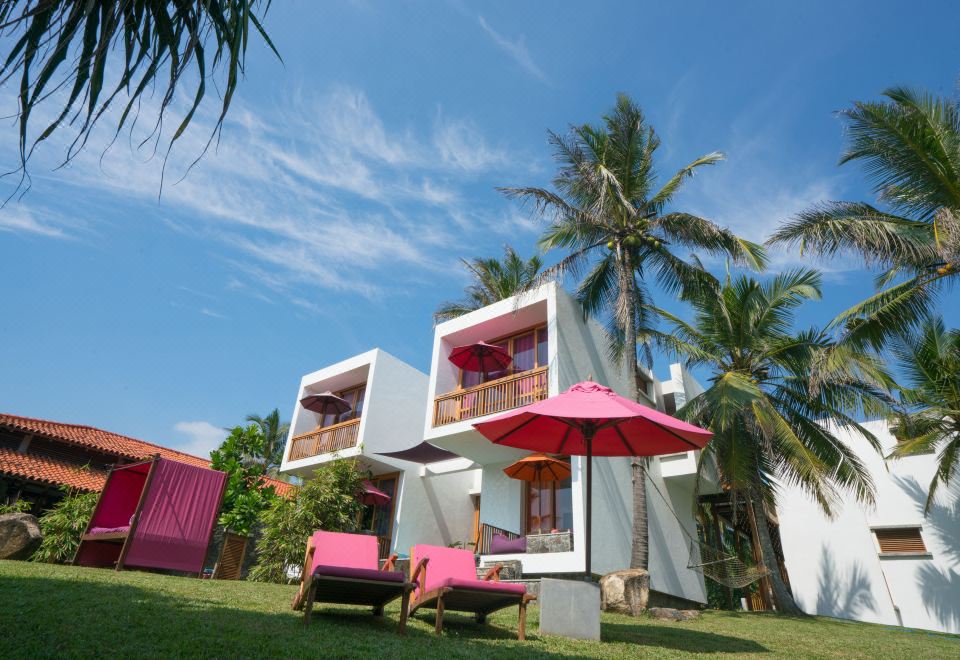 Hotel Utmt - Underneath the Mango Tree Spa & Beach Resort, Exterior, Garden