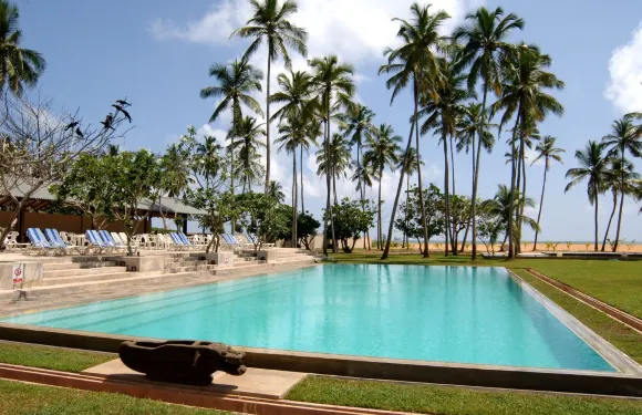 飛馬礁-科倫坡海灘度假村