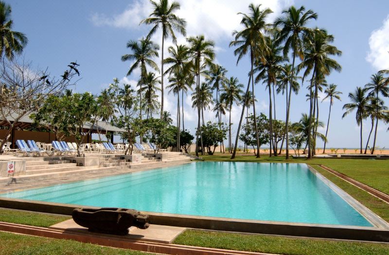 Pegasus Reef - A Beach Resort in Colombo photo 3