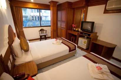 Hack Patong Beach Hotel