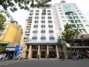 Vien Dong Hotel