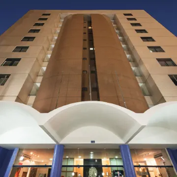 Hotel Executive Arrey