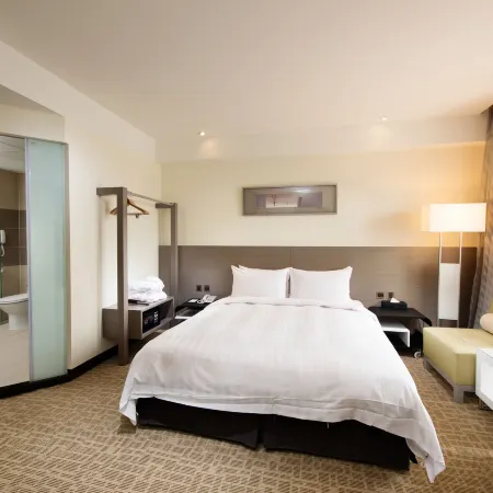 Changhua Forte Hotel Отели рядом с достопримечательностью «Станция Changhua»