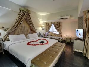 Arenaa Batik Boutique Hotel