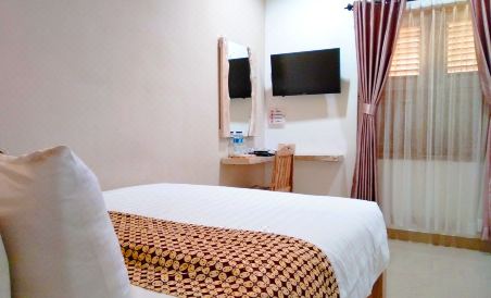 Remen Room Bed and Breakfast - Housity
