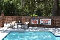 Willow Lodge - Pools
