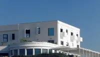 Le Grand Hôtel de la Plage Biscarrosse Hôtels à : Biscarrosse