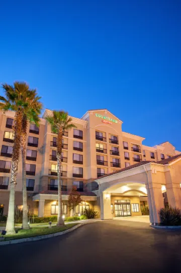 Courtyard Newark Silicon Valley