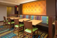 Fairfield Inn & Suites Raynham Middleborough/Plymouth - breakfast