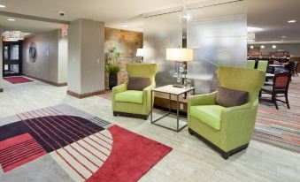 Holiday Inn Express & Suites Bloomington - Mpls Arpt Area W