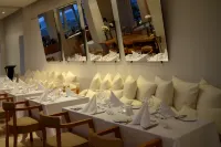 E-Hotel Larnaca Resort & Spa
