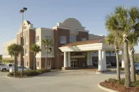Holiday Inn Express & Suites Lucedale  호텔