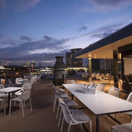 Good Hotel London Отели рядом с достопримечательностью «Корабль-музей Катти-Сарк»