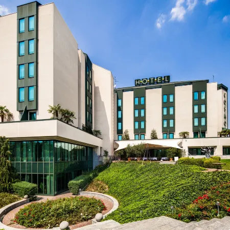 Cosmo Hotel Torri