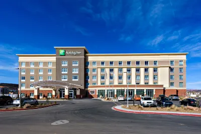 Holiday Inn ST. George Conv Ctr Отели рядом с достопримечательностью «Ancestor Square»