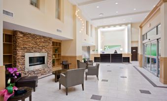 Holiday Inn Hotel & Suites Surrey East - Cloverdale, an IHG Hotel