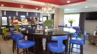 Holiday Inn Express & Suites EL RENO by IHG - breakfast