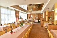 Hotel Dorotheenhof - 朝食