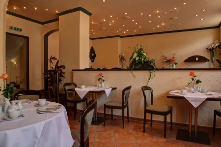 Hotel Carl Von Clausewitz