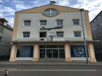Hotel Capitol Zentrum - 24h - Hotel di Friedrichshafen