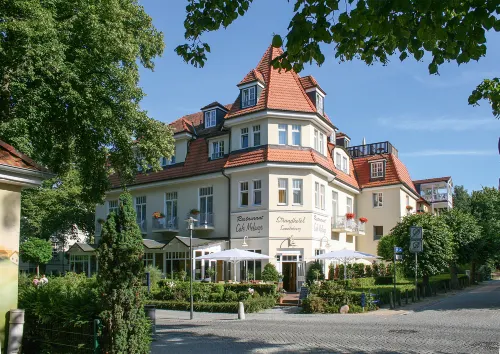 Strandhotel Sonnenburg Hotels in Kuhlungsborn