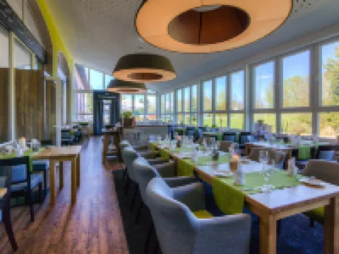 Sport- & Vital-Resort Neuer Hennings Hof Ξενοδοχεία στην πόλη Prignitz
