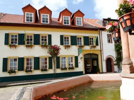 Gästehaus Eden Отели в г. Эденкобен