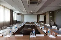 Ibis Clamart Paris Vélizy Hotels in Clamart