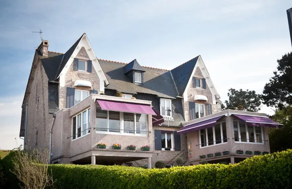 比尤瑟約爾之家酒店