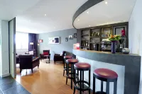 Cozy Hôtel Logis Morlaix Hotels in Locquirec