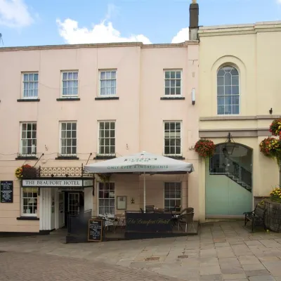 The Beaufort Hotel Hôtels à proximité de : Hippodrome de Chepstow