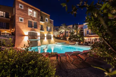 Hotel Byblos Saint-Tropez Các khách sạn gần Maison des Papillons