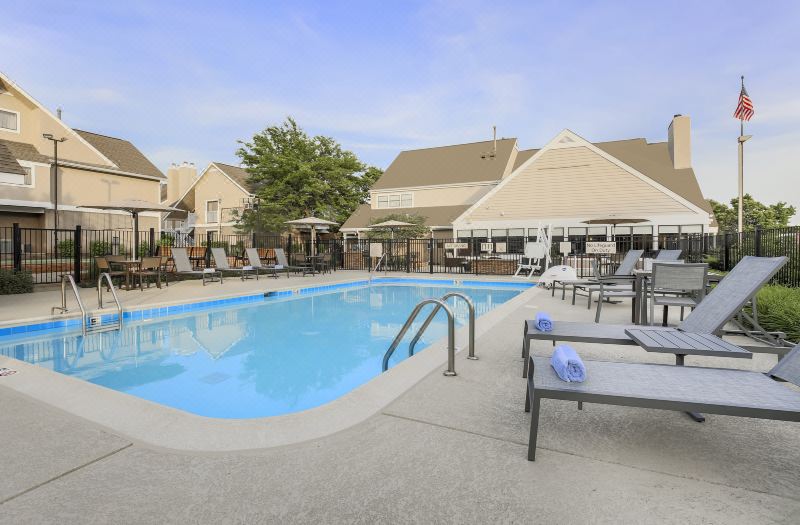 Residence Inn Chicago Deerfield photo 2
