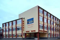 Mount Blue Motel Hotels in Wilton