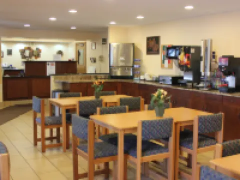 Stay Inn Hotels in Grand Forks