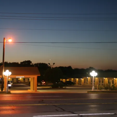 Relax Inn Bryan College Station