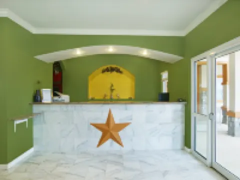 Bestway Inn Hotels in Bedford