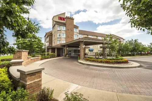 Monte Carlo Inn Brampton Hotels in Brampton