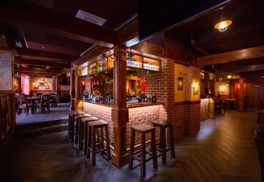 4. 호텔 유로파 칼..