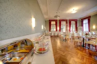 Boutique Hotel Bellevue Hotels in Unterseen