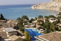 Columbia Beach Resort - С бассейном